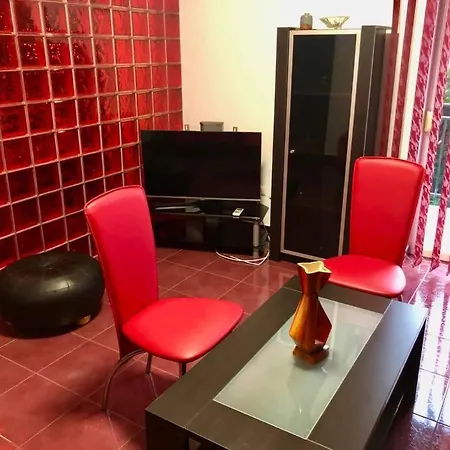 Joy Martirilor Giroc 4 Appartement *